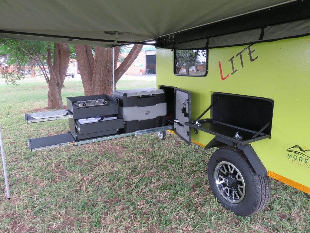 Moremi Lite Trailvan