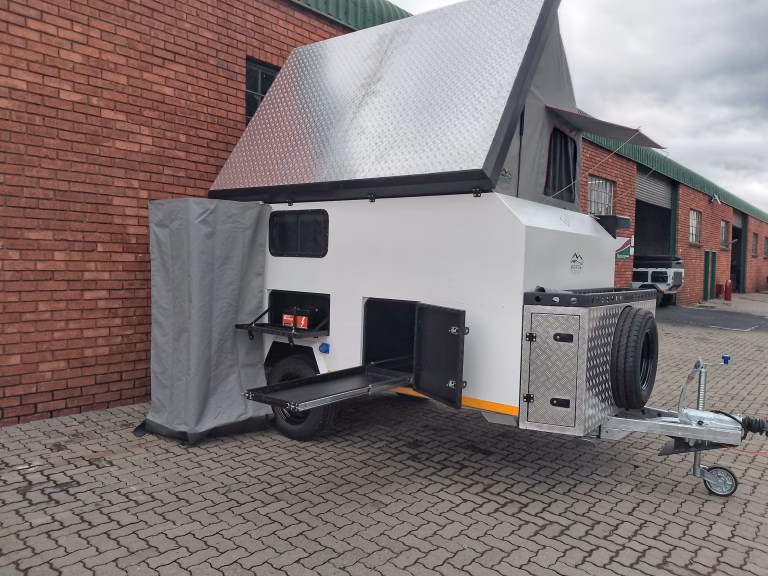 Moremi Evolve Trailvan