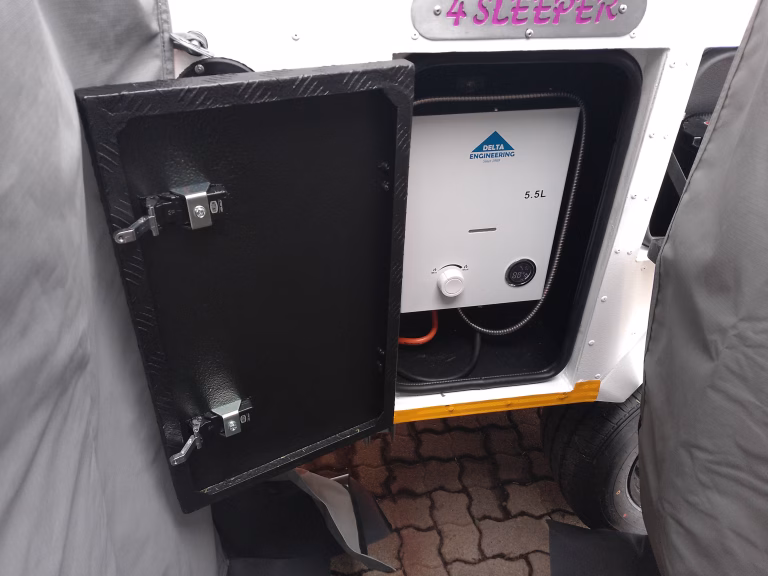 Moremi Evolve Trailvan