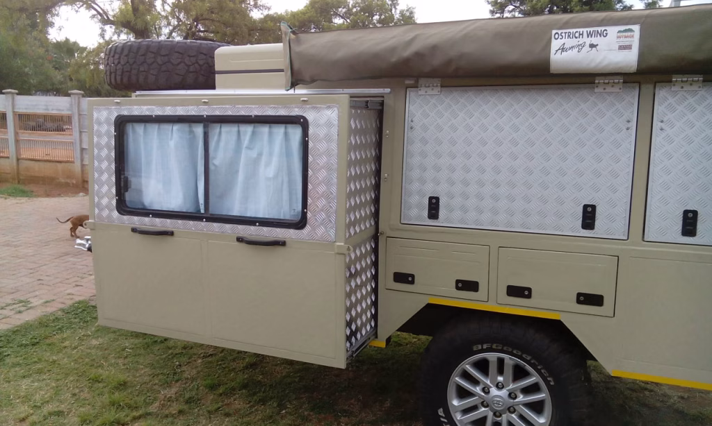 Bos Trailer